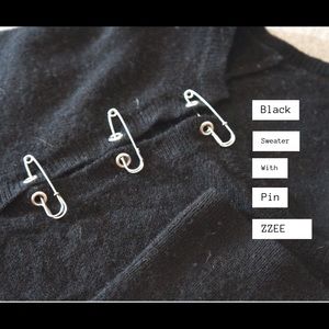 Black Sweater with pins！
